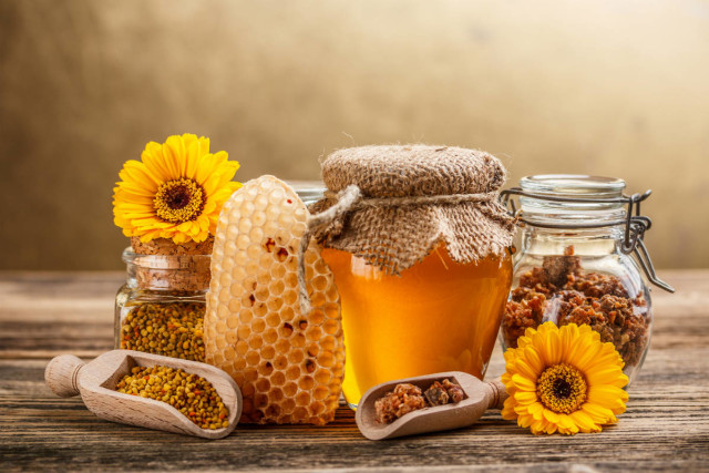 Manuka-Honey-Active-30-Benefits1-640x427